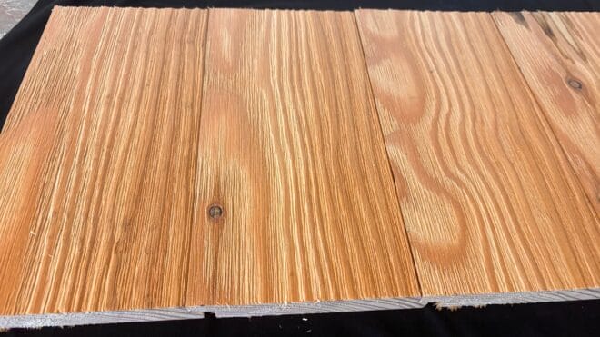 Mélèze de pays : Mi-Bois Naturel Brossé 21x135mm – Image 5