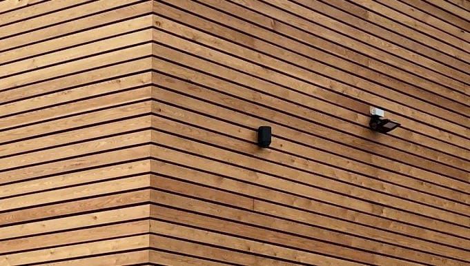 Mélèze de Pays Ajouré : Rectangle 20 x 70 mm Gris Clair – Image 2