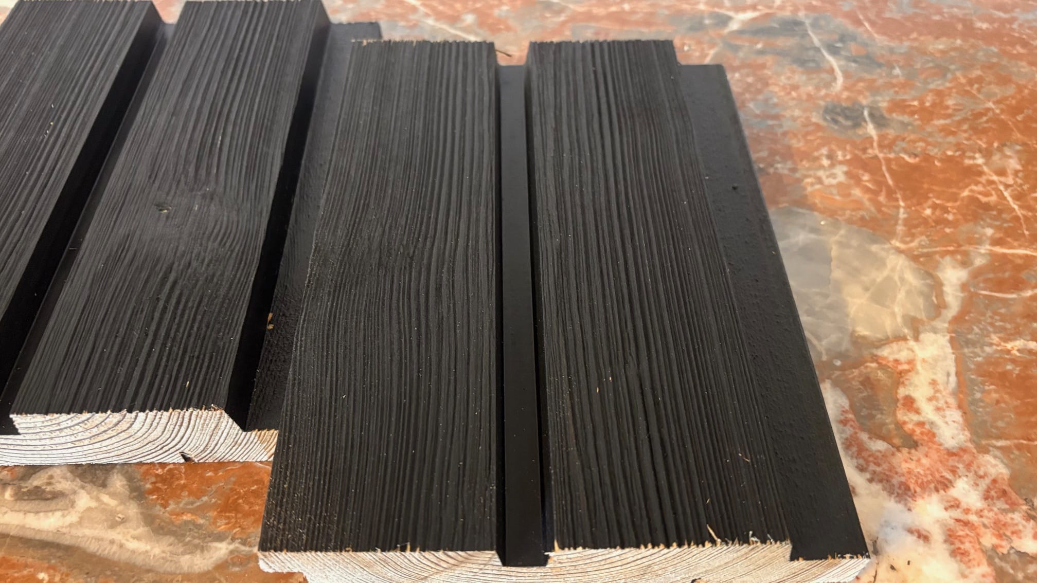 Mélèze de Pays Faux Claire-Voie Brossé + Noir – Image 4