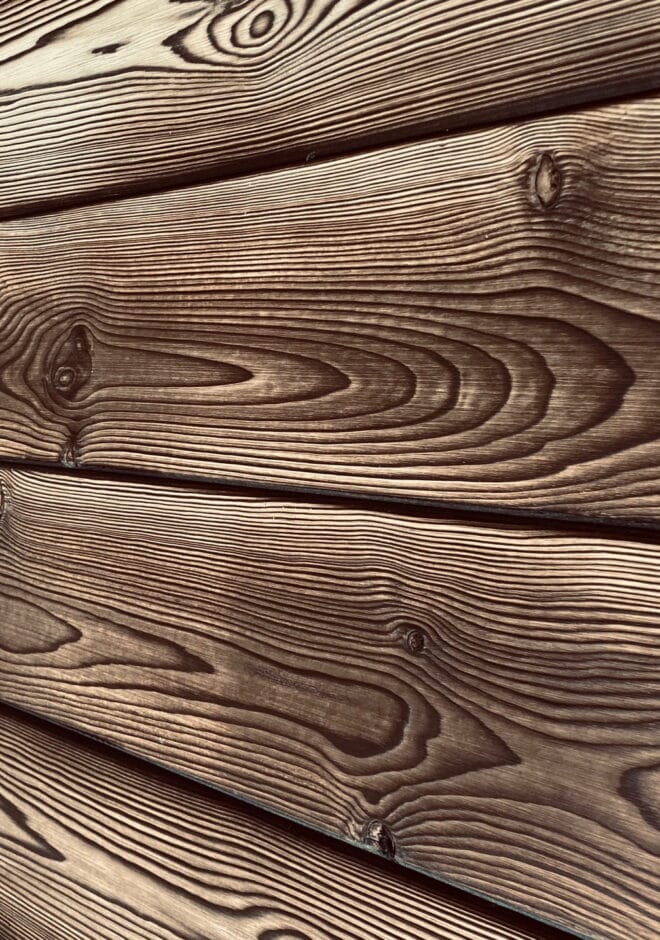 Mélèze de Pays Brûlé + Brossé : Ajouré 28 x 140 mm – Image 5