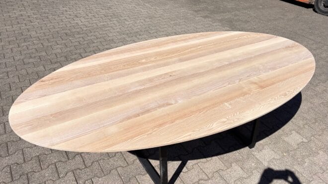 Table en Chêne massif : Oval – Image 2