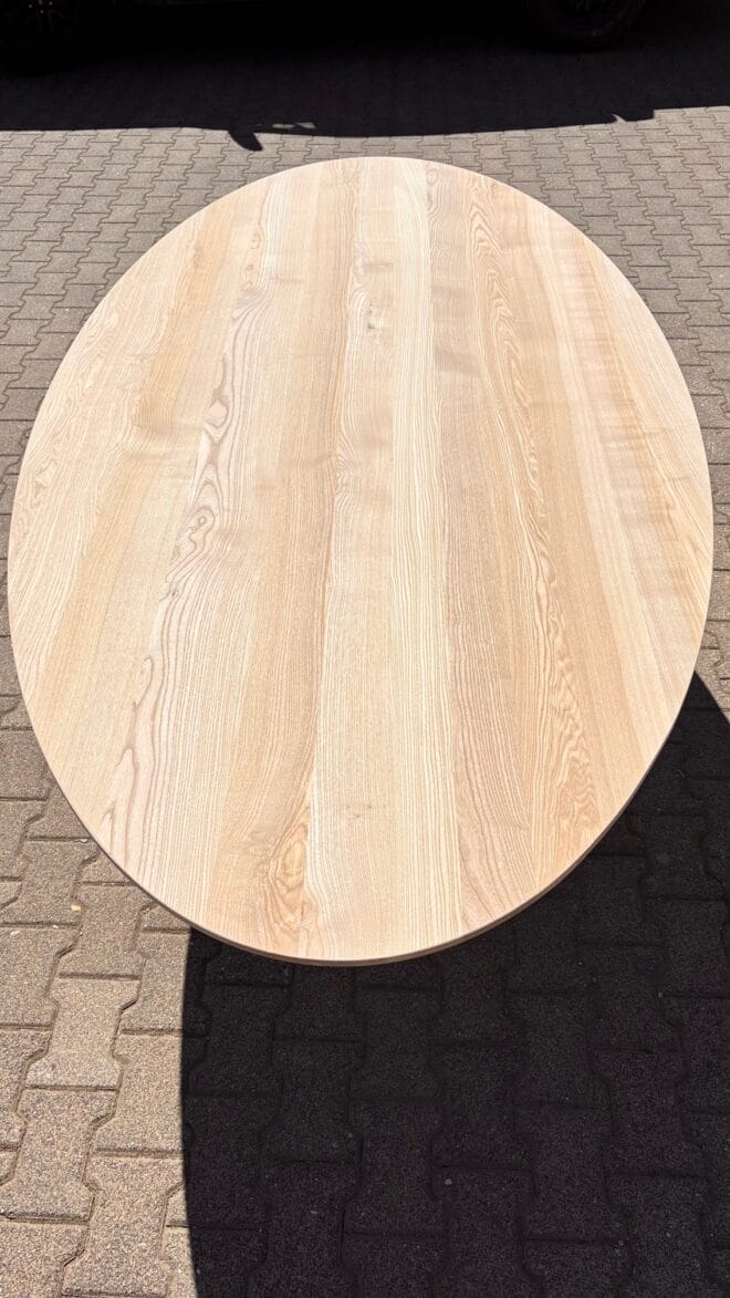 Table en Chêne massif : Oval